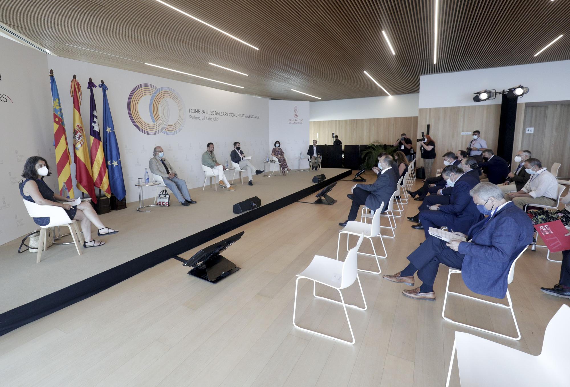La astrofísica y la 'economía azul', primeros proyectos entre Baleares y la Comunidad Valenciana