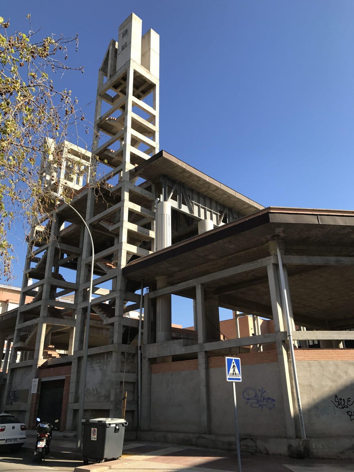Estructura de la iglesia por fuera.