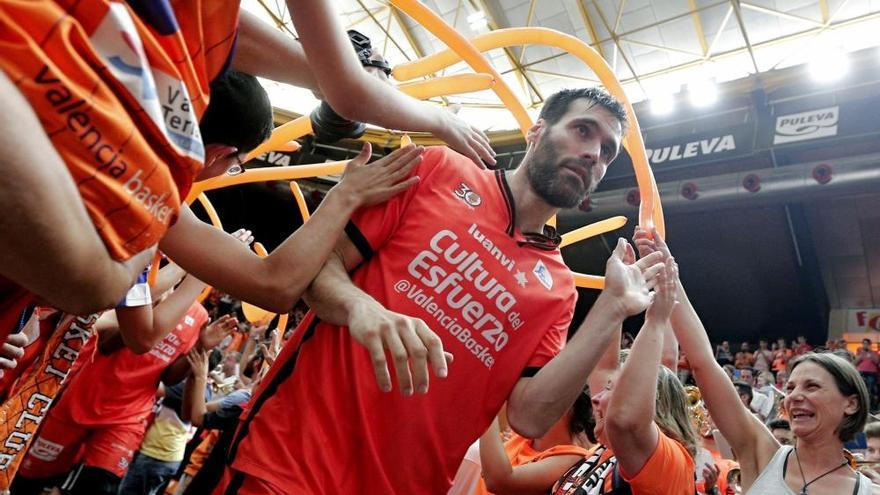 El Valencia Basket noquea al Real Madrid y acaricia el título
