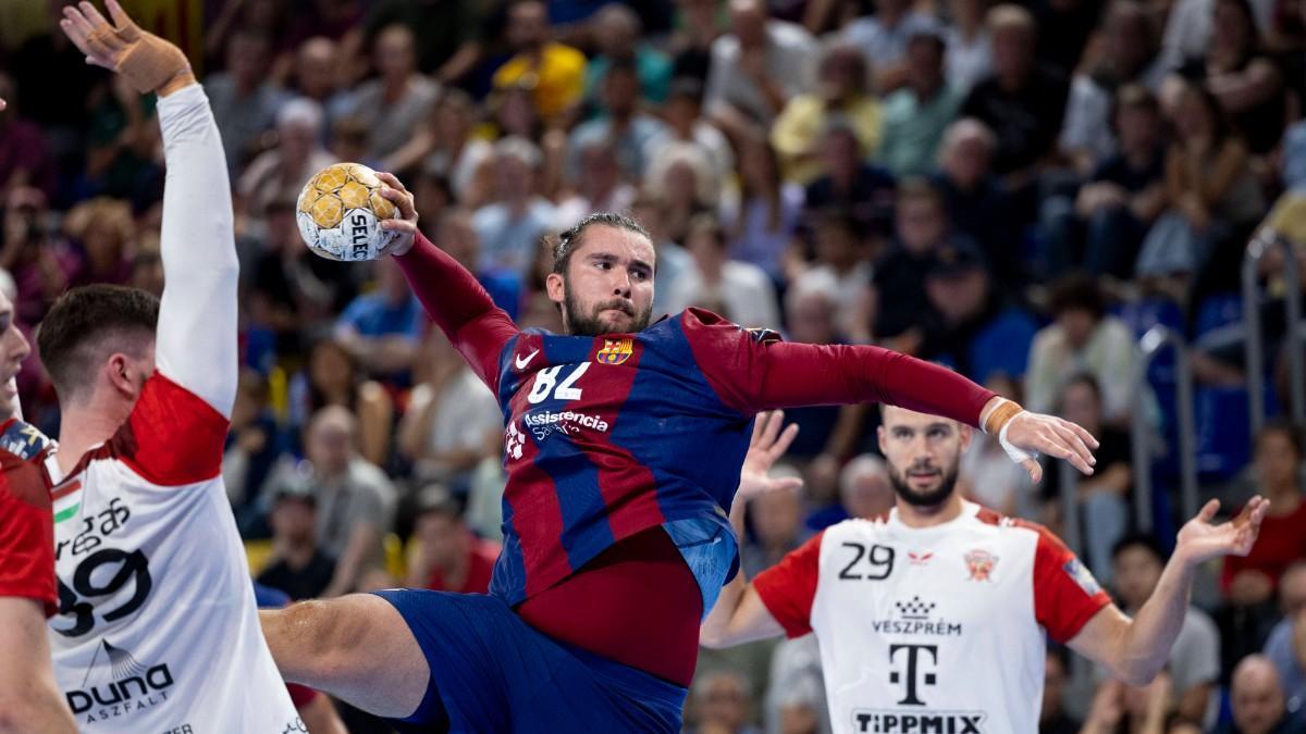 Luis Frade, durante un partido de Champions