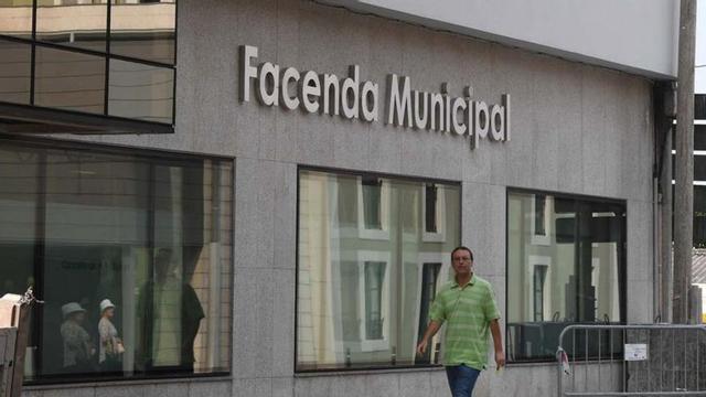 Edificio de Hacienda de Oleiros, sede de Aquaoleiros. | // VÍCTOR ECHAVE