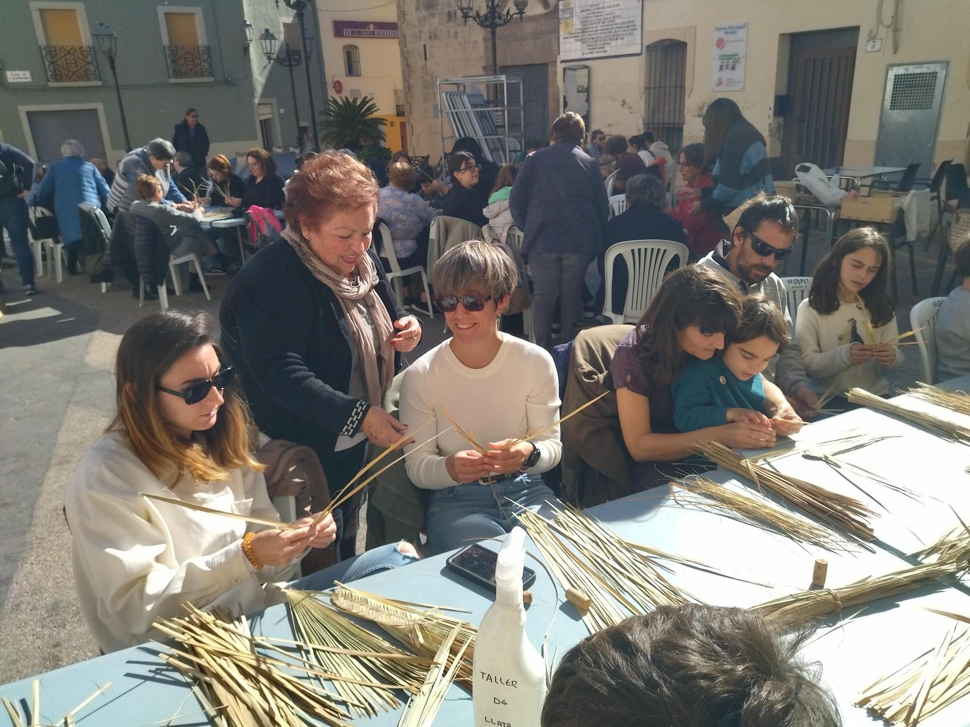 Alcalalí: la "llata", una tradición que trenza futuro