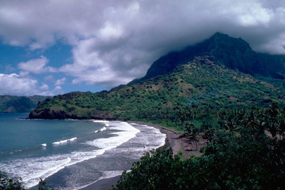 Isla Hiva Oa. Isla Hiva Oa.