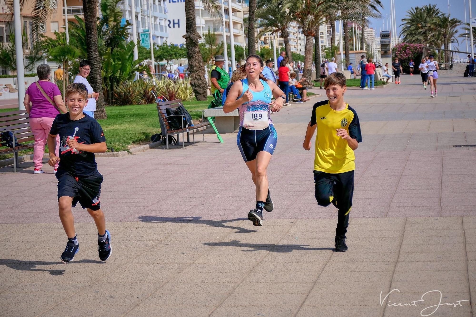 Búscate en el Run For Parkinson de la playa de Gandia