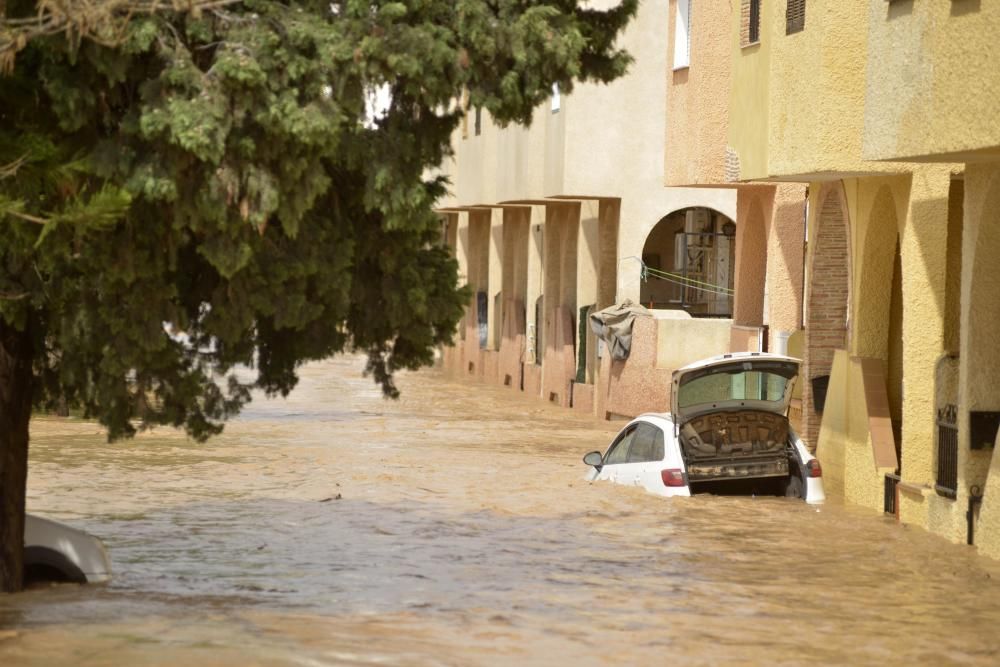 Gota fría en Los Alcázares: Inundaciones, rescates y destrozos