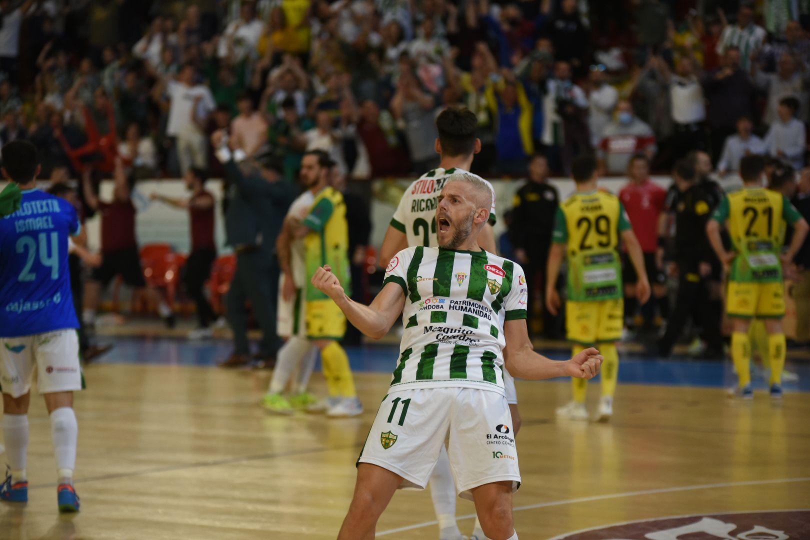 El Córdoba Futsal ante el Jaén en imágenes