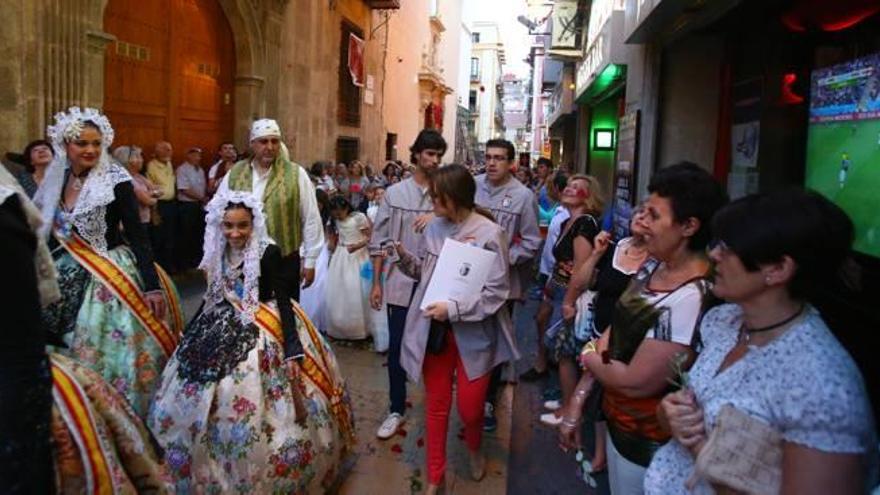 El Corpus procesiona por el corazón de Alicante