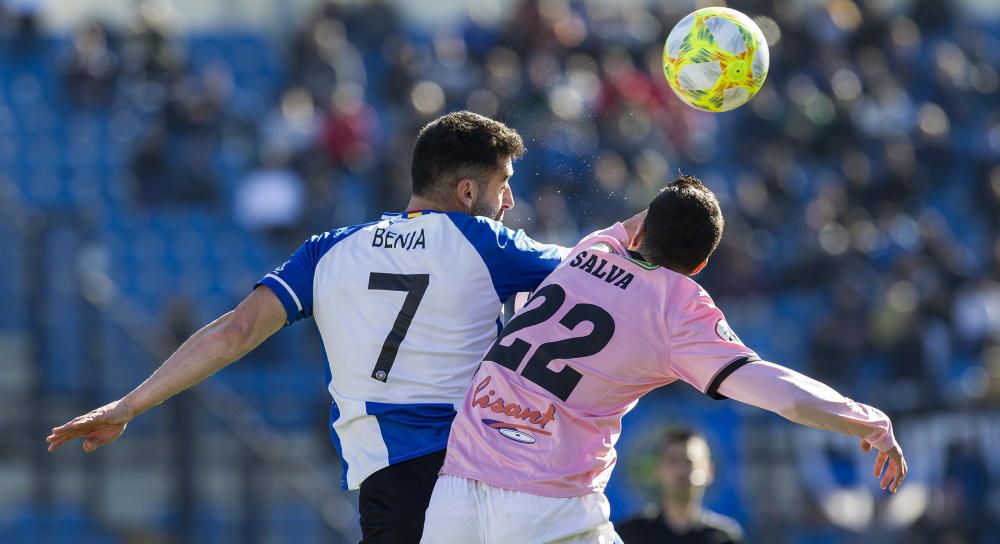 El Hércules desperdicia la ocasión y no pasa del empate ante el AE Prat.