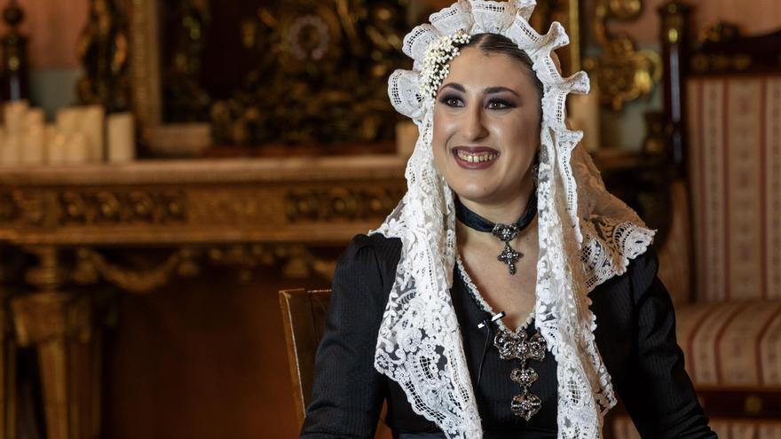 Marina Fernández Vaca, candidata de la Hoguera Baver - Els Antigons