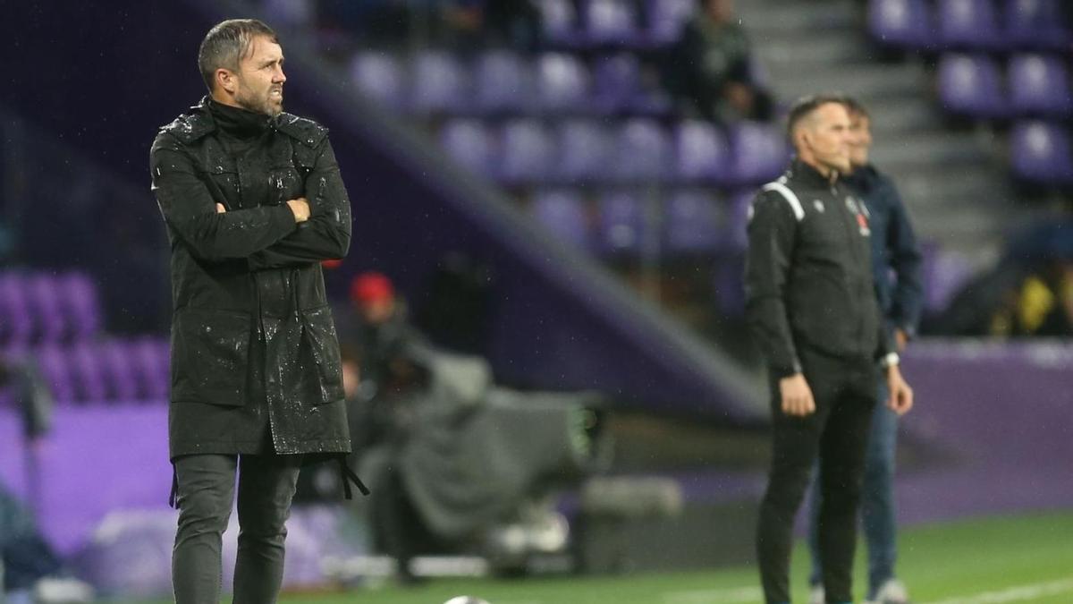 Coudet, ayer, durante el partido en Zorrilla. // LOF