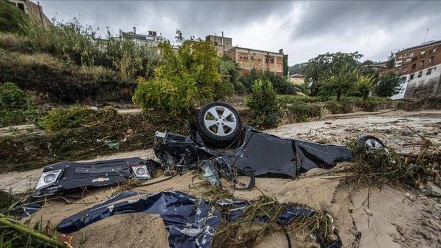 Gota fría: un muerto en Almería al quedar su coche atrapado por las intensas lluvias