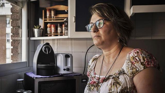 Cecilia Oroná, trabajadora 
del hogar uruguaya, 
en su casa.  g.caballero
