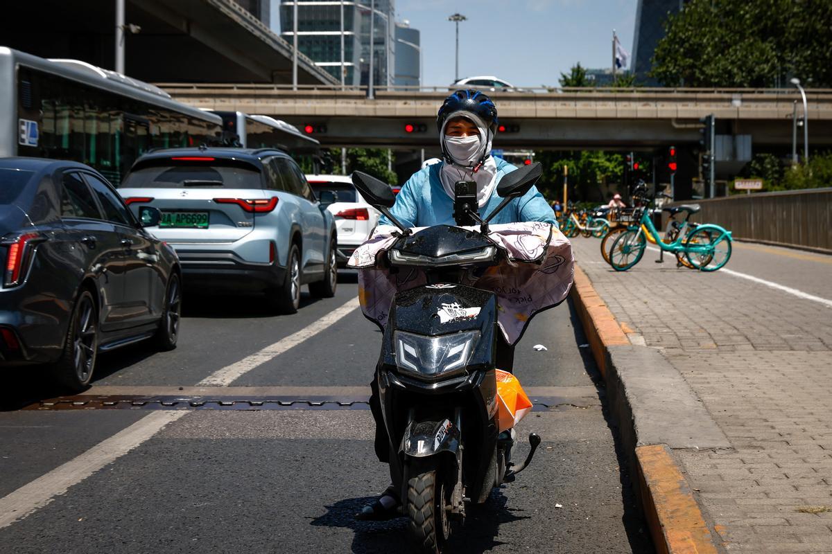 Persiste la alerta por ola de calor en China