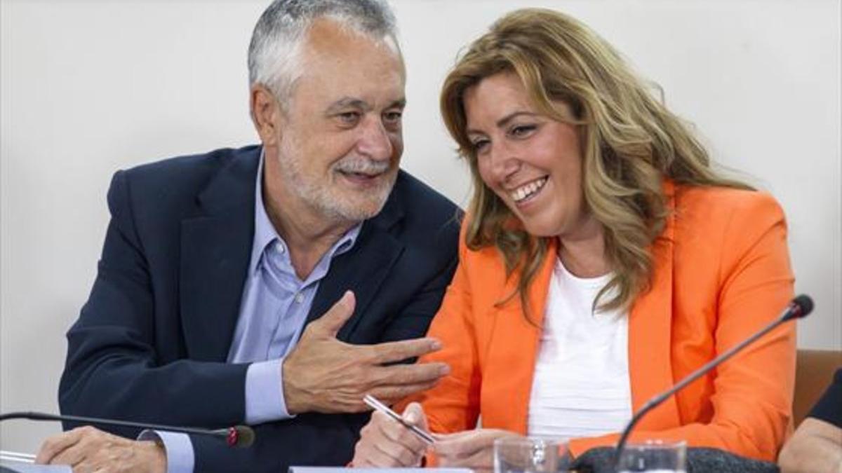 La presidenta de la Junta, Susana Díaz, y José Antonio Griñán, el 9 de septiembre.