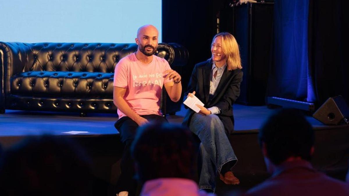 Sonia Mulero, directora de la Fundación Banco Sabadell y David Rodríguez, fundador de la Fundación Pegasus, en el encuentro La Cultura del Talento.