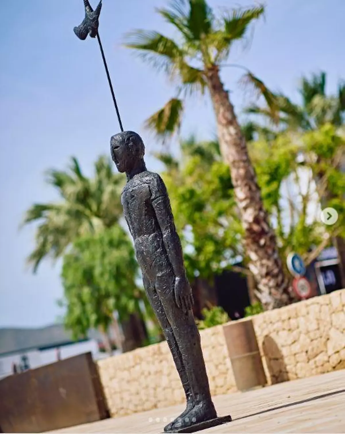 Detenido un turista por romper a patadas una estatua de 300.000 euros en Ibiza