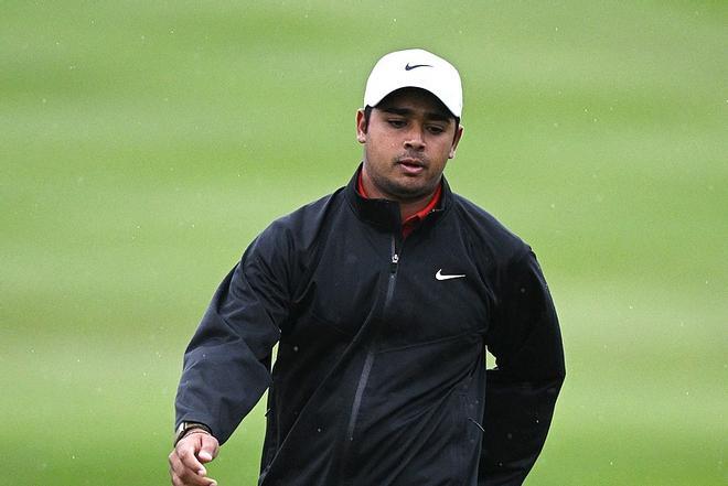 El sudafricano Yurav Premlall asombra en el Estrella Damm Catalunya Championship y acaricia el título