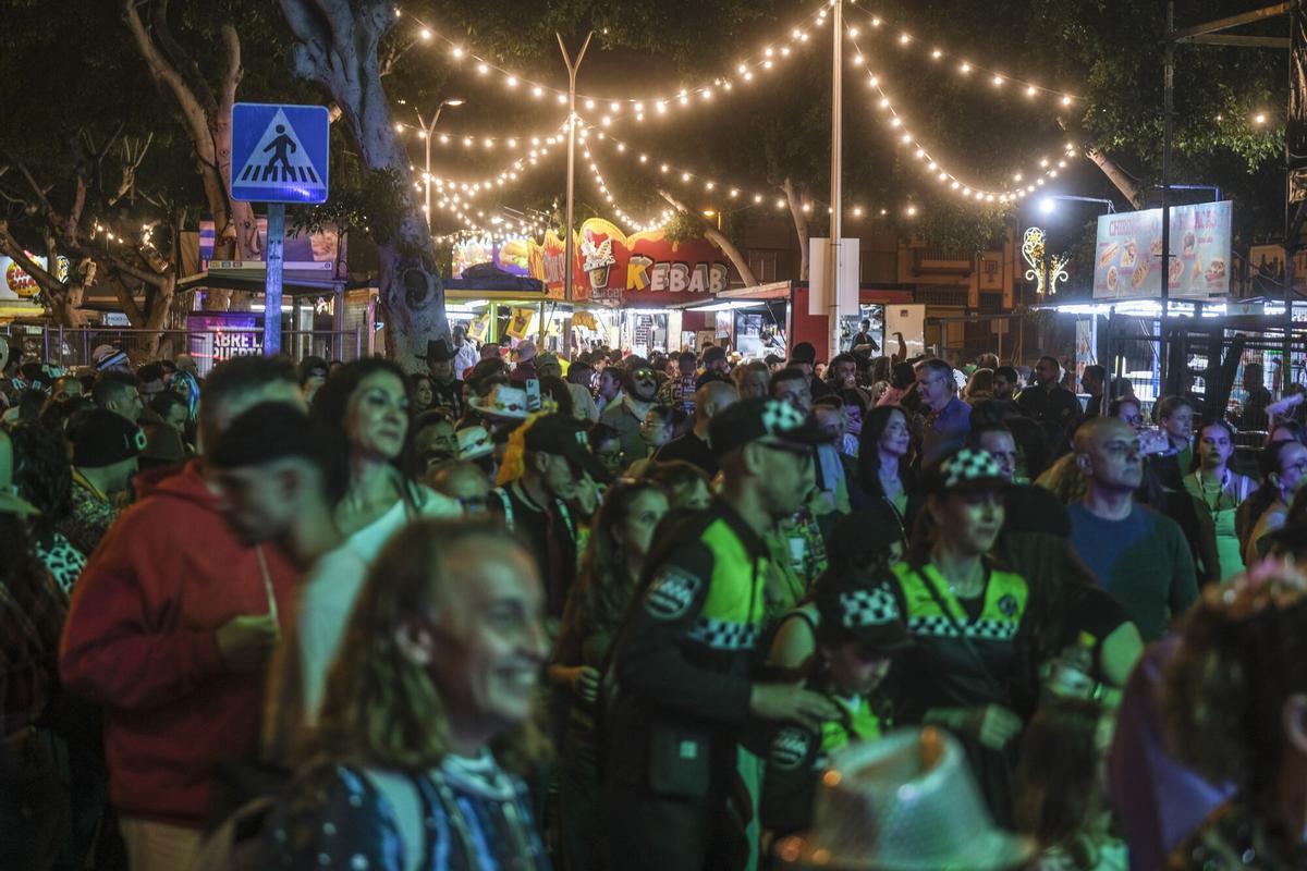 Noche de Carnaval | 16/02/2026 | 16/02/2026 | Fotógrafo: José Carlos Guerra Noche de Carnaval | 16/02/2026 | 16/02/2026 | Fotógrafo: José Carlos Guerra