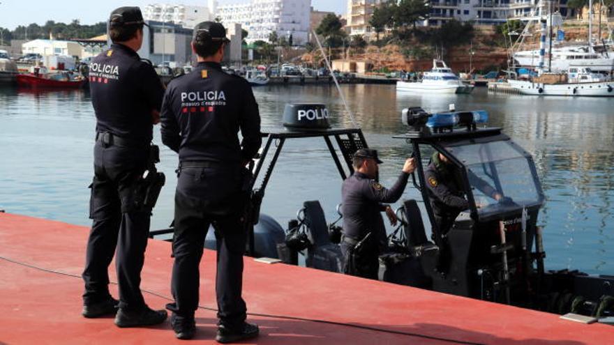 Vídeo: Els Mossos faran a partir del juliol les funcions de policia ordinària i integral en tot l'àmbit marítim català