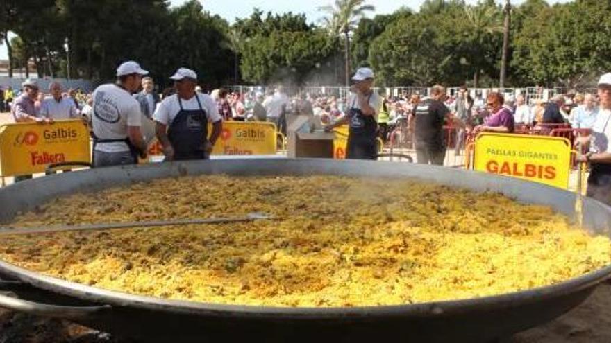 La paella gigante del año pasado.