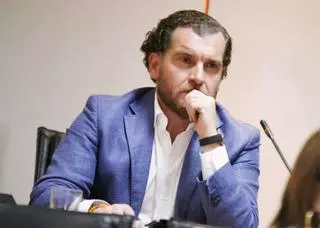 El portavoz de Ciudadanos en Benalmádena, Juan Antonio Vargas, deja su acta de concejal