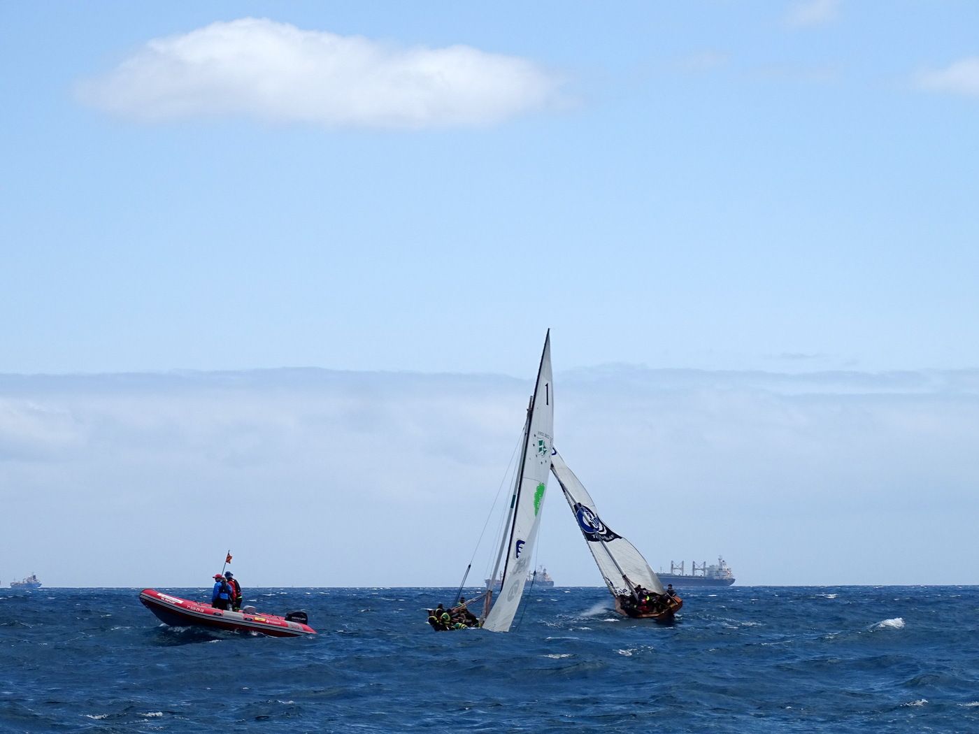 Campeonato de Vela Latina por el Día de Canarias