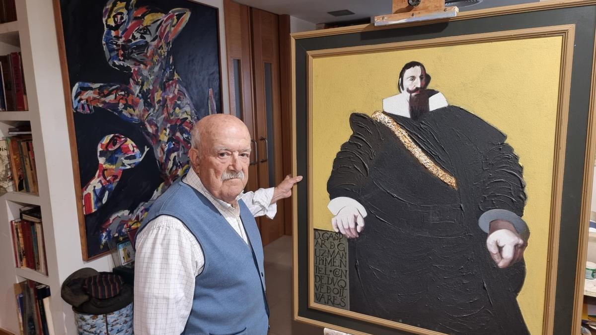Ortuño con una de sus caricaturas preferidas, la de Gaspar de Guzmán y Pimentel, descubridor de Velázquez.