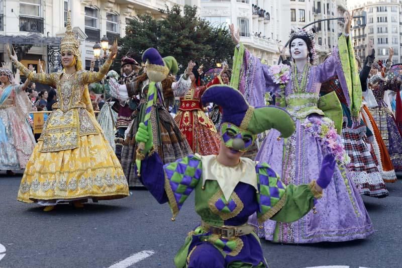 Actos del 9 d'Octubre: Desfile de Moros y Cristianos