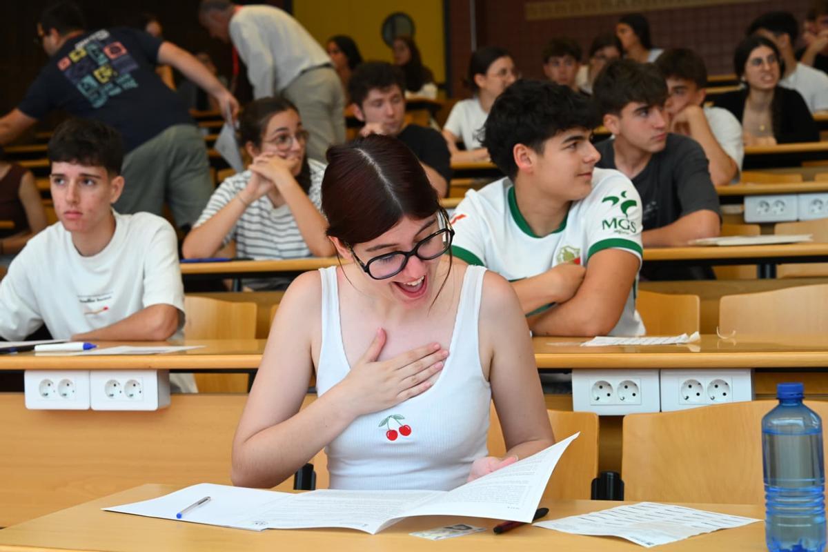 La Selectividad arranca en la UMH entre nervios e ilusión