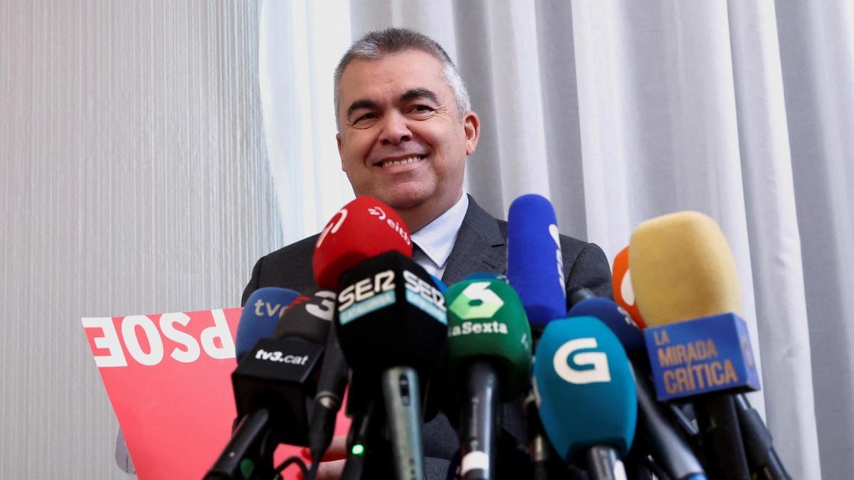 El secretario de organización del PSOE, Santos Cerdán, durante su comparecencia en Bruselas.