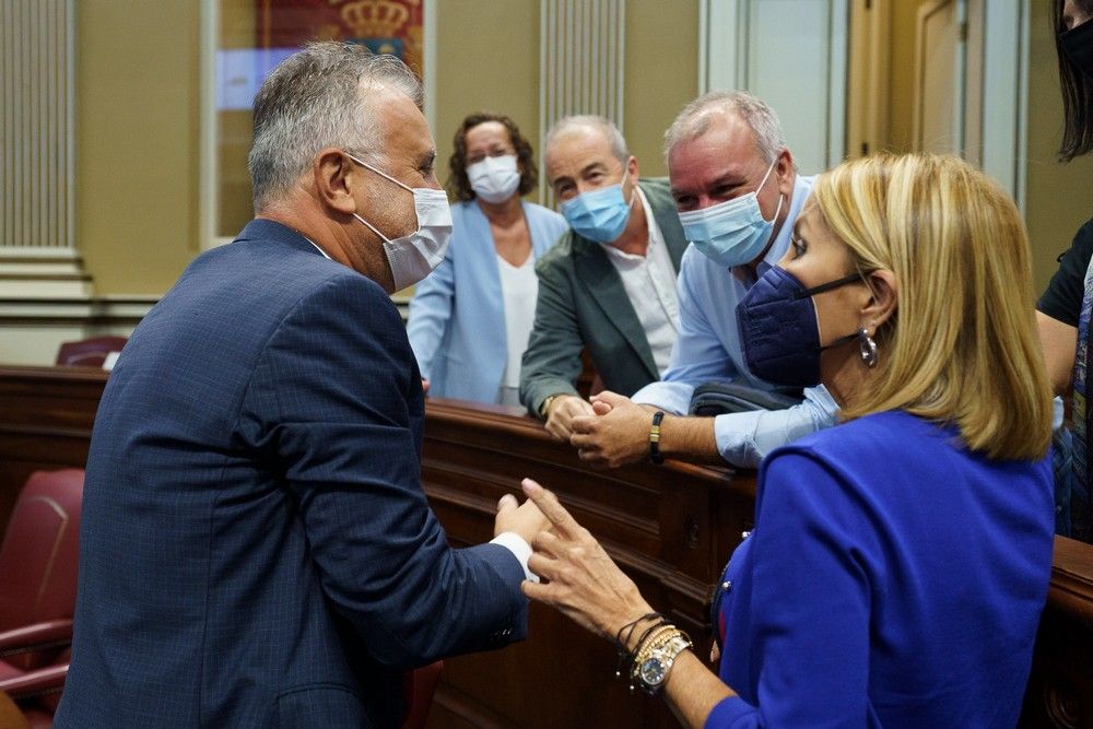 Pleno del Parlamento de Canarias