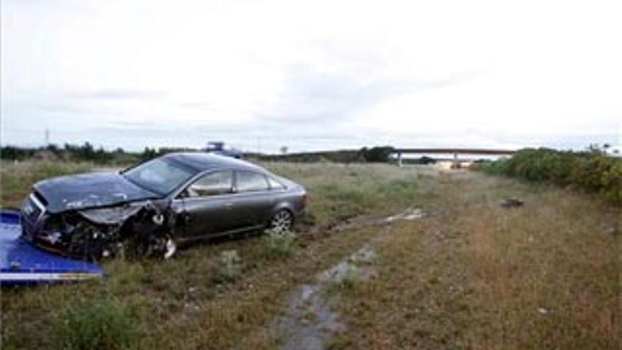 Mueren 19 personas en las carreteras, 15 menos que en 2007