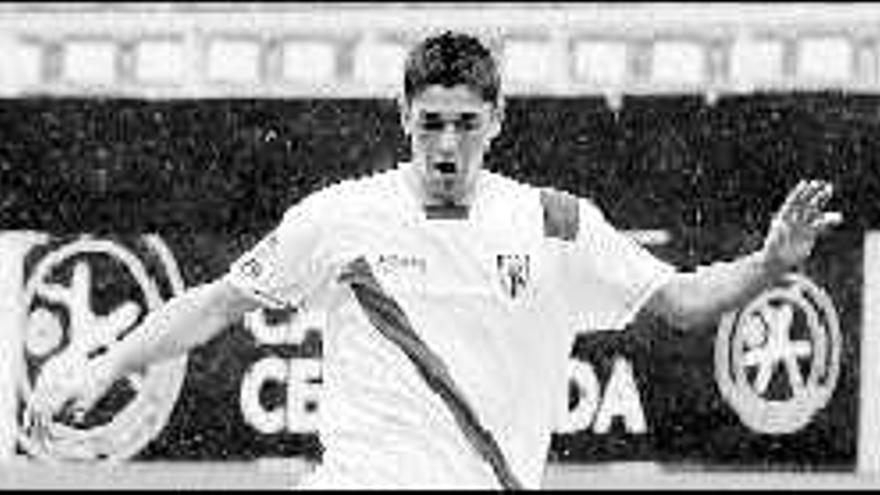 Juanjo, durante un partido con el Sevilla Atlético.