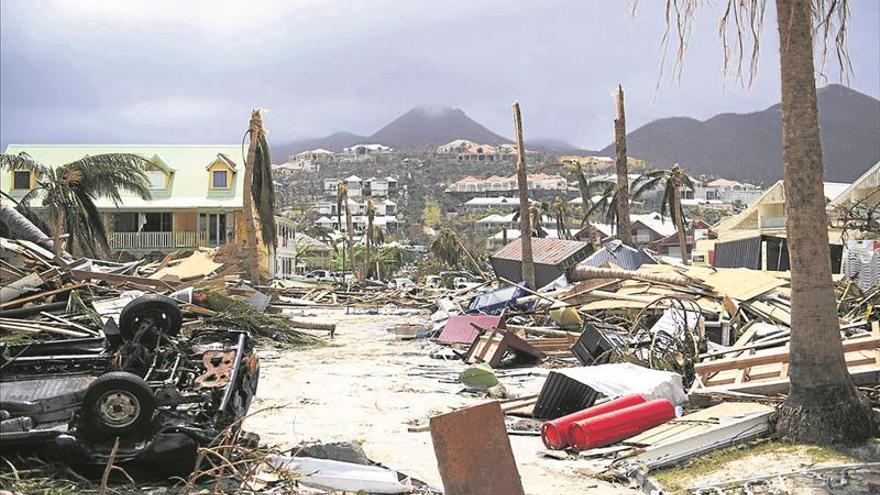 Éxodo en Florida por el ‘Irma’