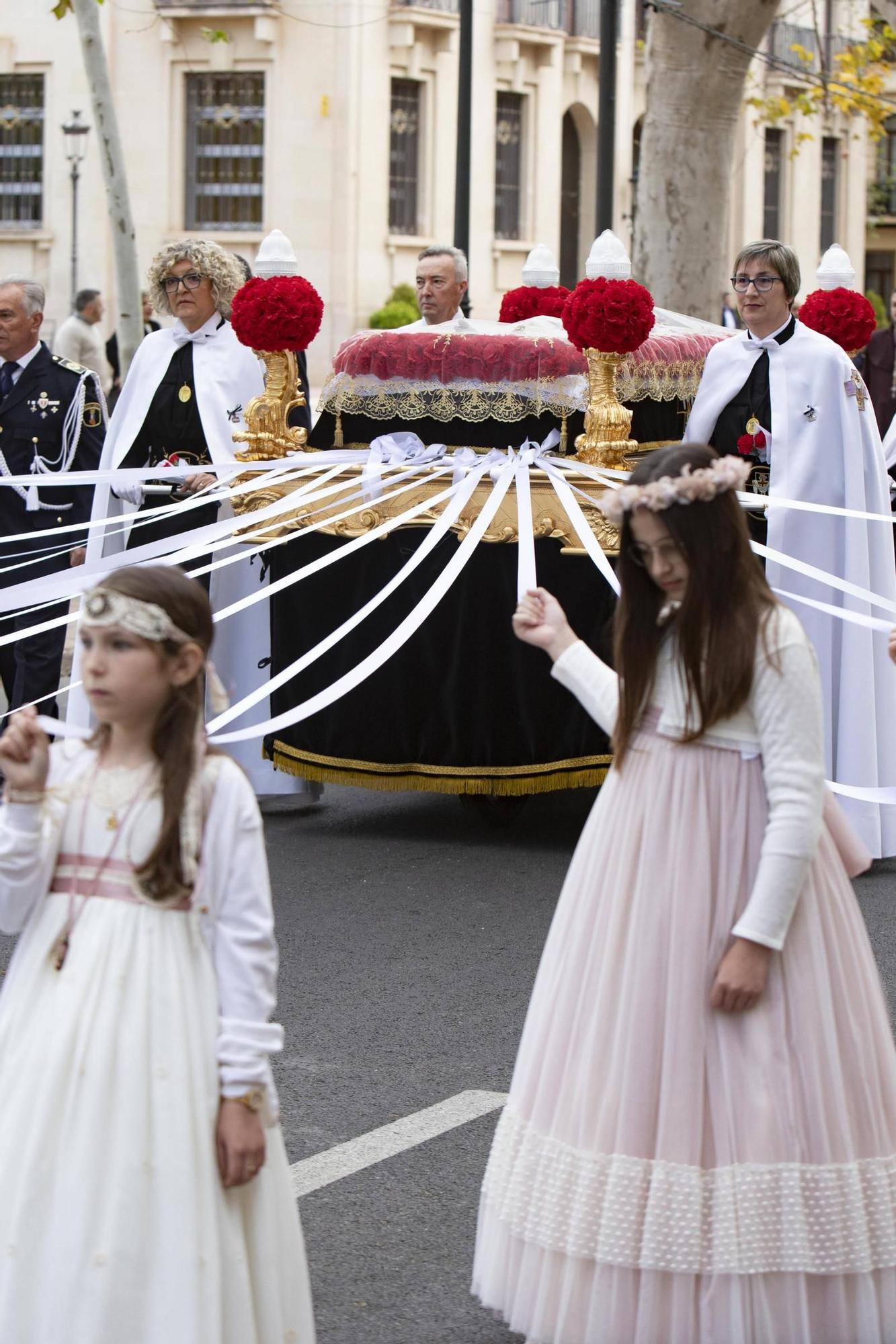 Emotiva procesión de La Camilla en Xàtiva.