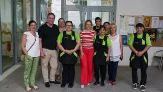 Torrent reabre la cafetería del Centro de Mayores Virgen del Olivar tras una reforma y ampliación