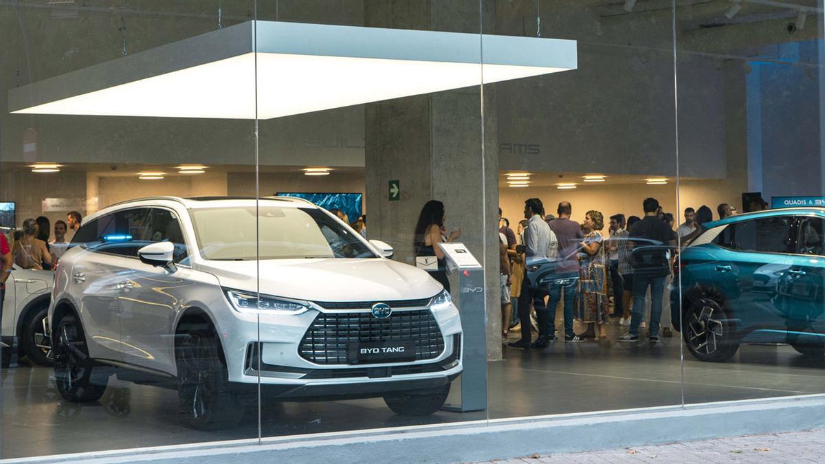 BYD llega a València con toda su gama de coches eléctricos de la mano de Quadis.