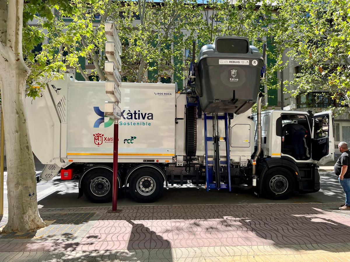 Nuevo camión de recogida de residuos de Xàtiva