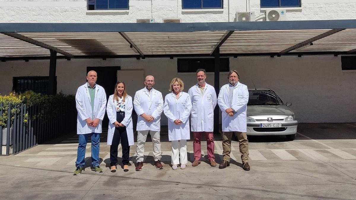 La delegada territorial de Empleo, Empresa y Trabajo Autónomo de la Junta en Málaga, Carmen Sánchez Sierra, visita las instalaciones del Centro Especial de Empleo Ilunion Lavandería,