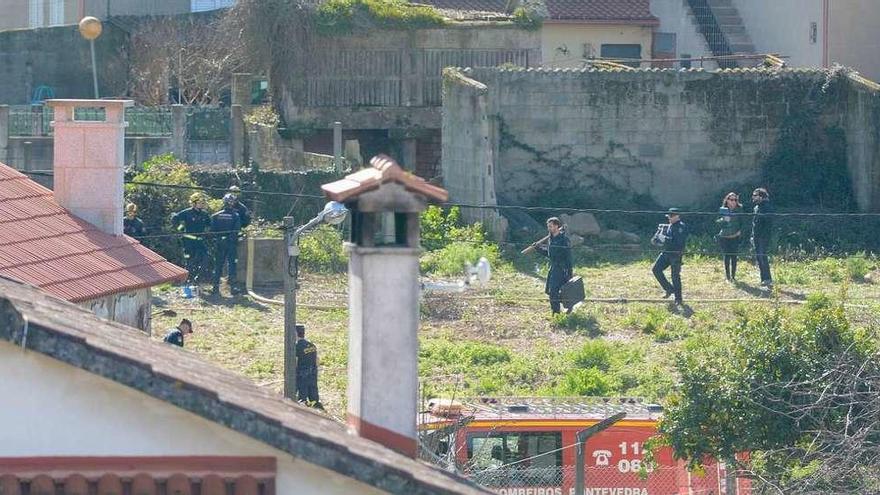 La Policía registró el pasado mes de febrero la vivienda familiar de Julio Araújo, situado en San Mauro. // Rafa Vázquez