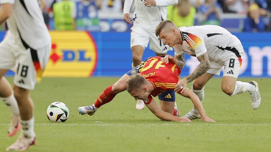 En directo: España resiste ante una Alemania lanzada a por el empate