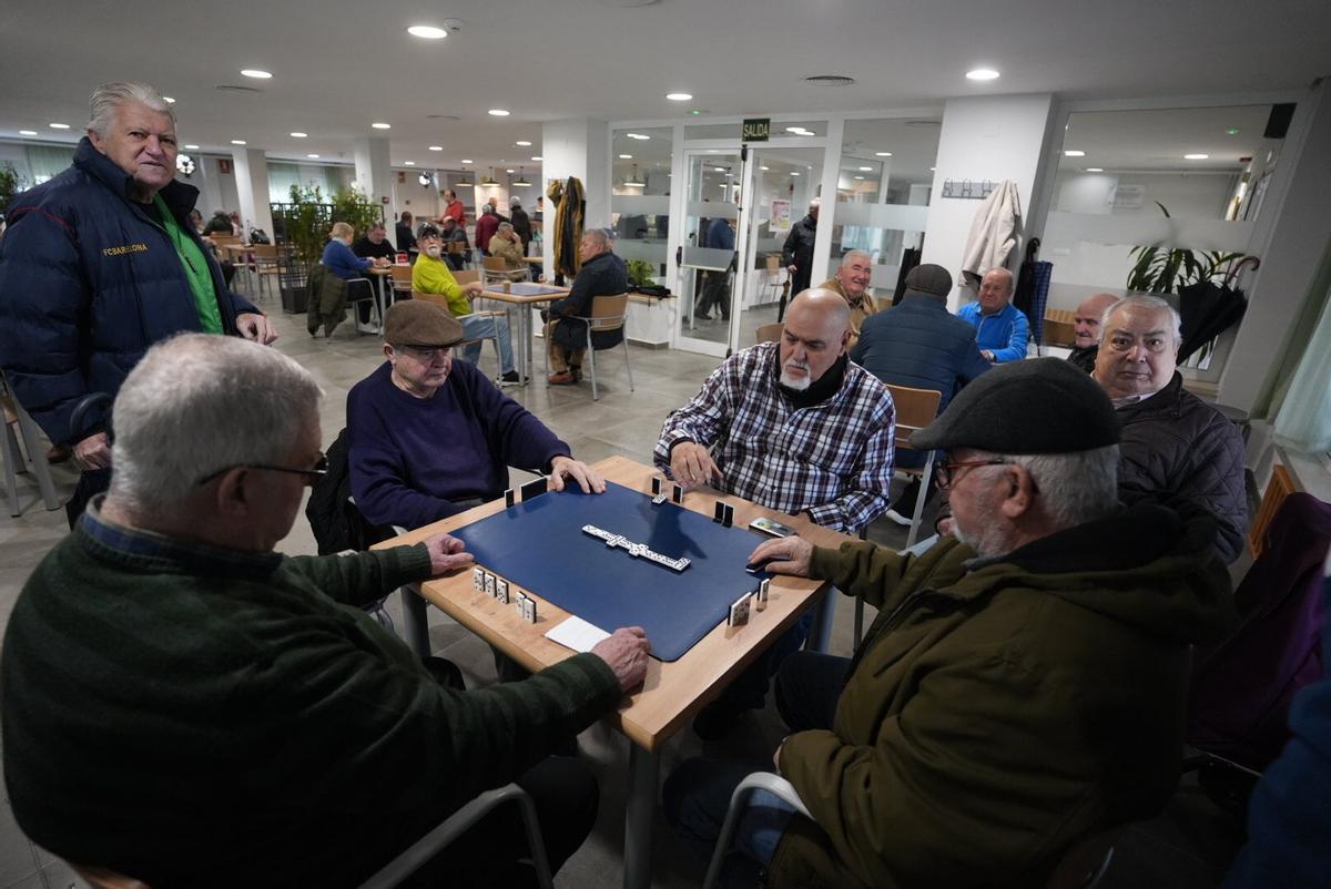 Córdoba. La consejera de Inclusión Social, Juventud, Familias e Igualdad, Loles López, inaugura en Córdoba las obras de reforma realizadas en el Centro de Participación Activa de Personas Mayores Cordoba II-Sector Sur, de titularidad de la Junta de Andalucía