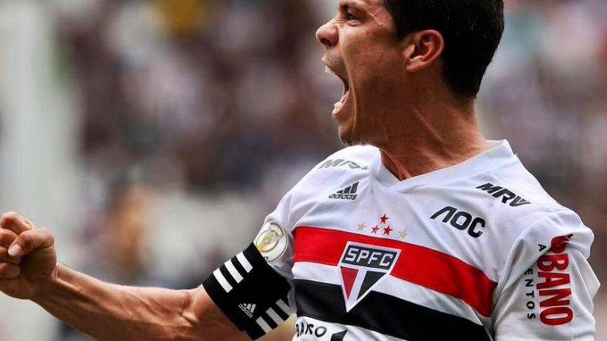 Hernanes, del Sao Paulo