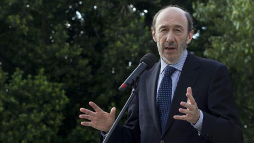 Dejar de ser Rubalcaba para ser Alfredo