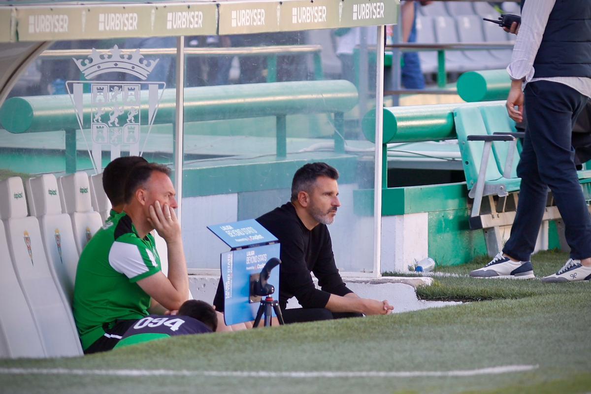 Iván Ania, tras la derrota ante la Real Sociedad B.