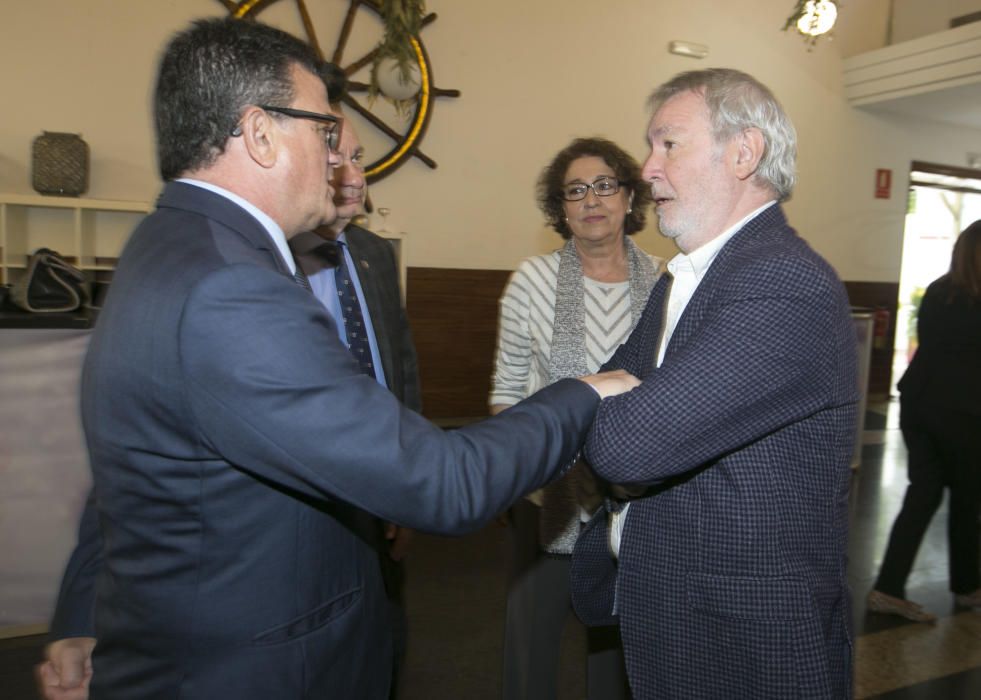 Desayuno con Duran i Lleida en el Maestral