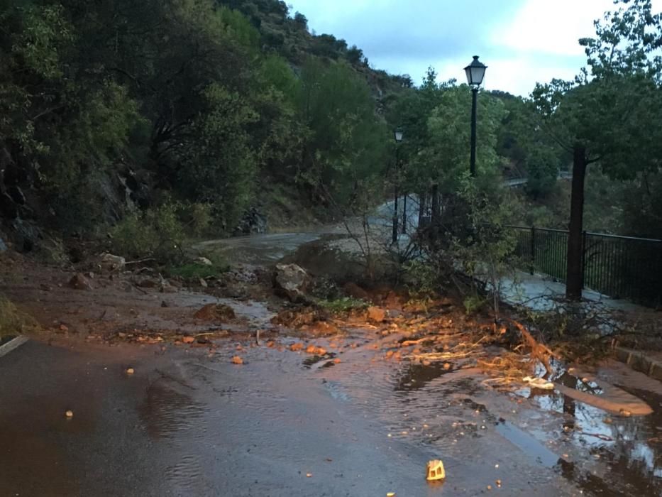 Carreteras afectadas entre Monda y Marbella.