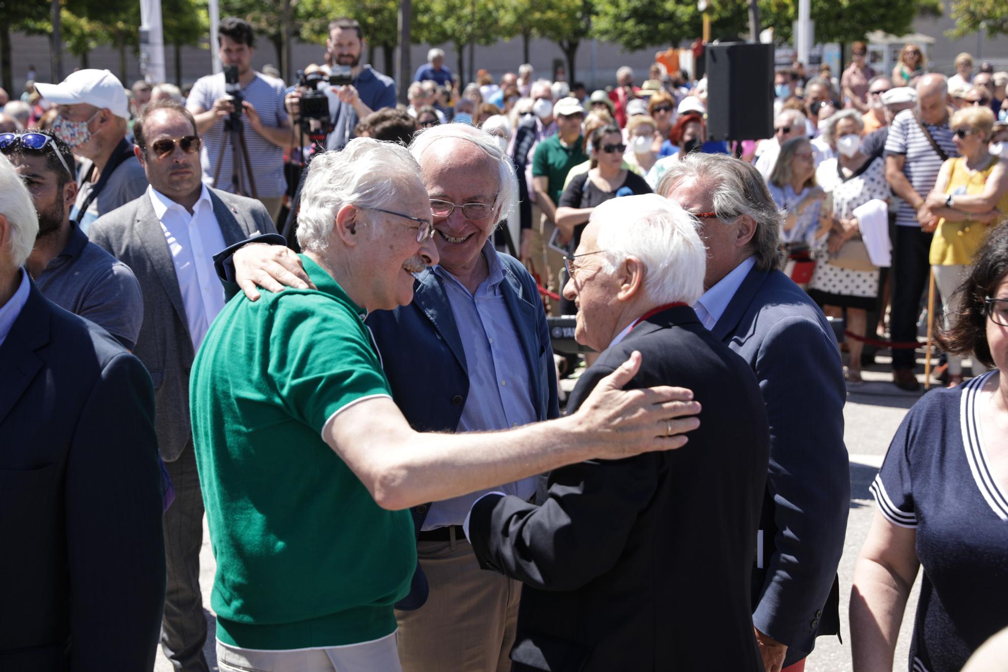 En imágenes: así fue el homenaje a Areces en Gijón