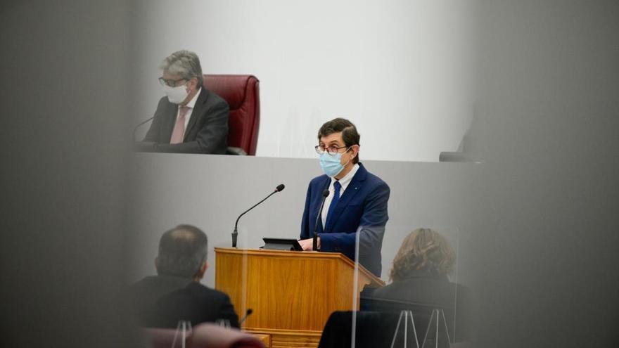 Manuel Villegas se disculpa pero no dimite porque "la Consejería ha seguido el protocolo nacional"
