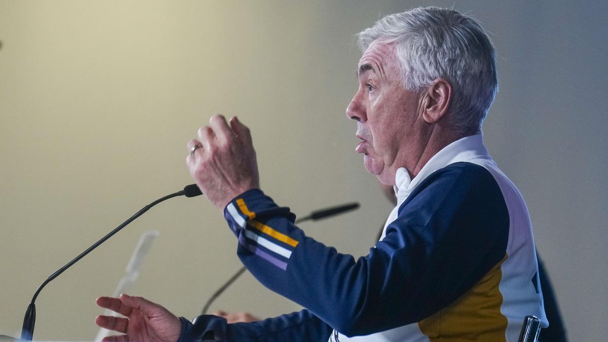 Ancelotti señala el problema del Real Madrid: ‘Los delanteros tienen que trabajar un poco más’